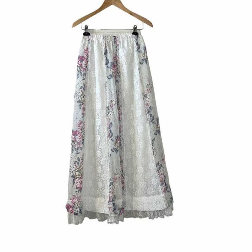Vintage 70s Captive Fashion floral lace full‎ lined maxi skirt